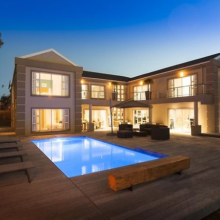The Edge Boutique Bed And Breakfast Gonubie Exteriör bild