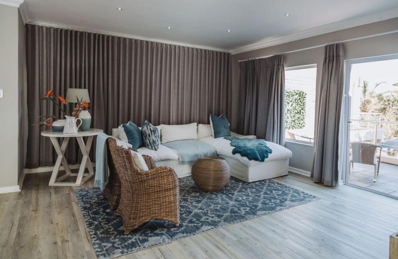 The Edge Boutique Bed And Breakfast Gonubie Exteriör bild